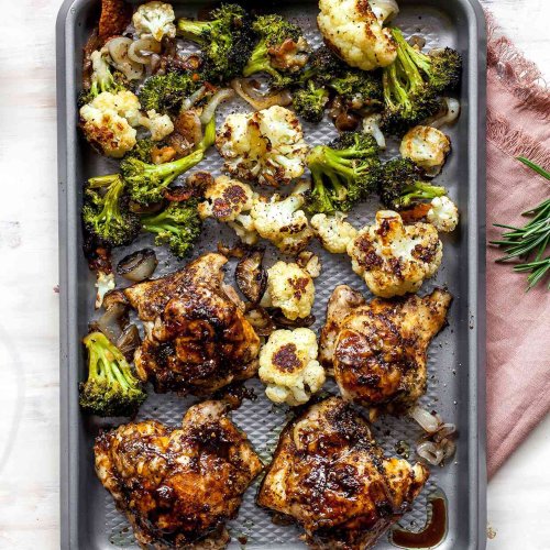 22 Sheet-Pan Dinner Recipes Using Chicken Thighs | Flipboard