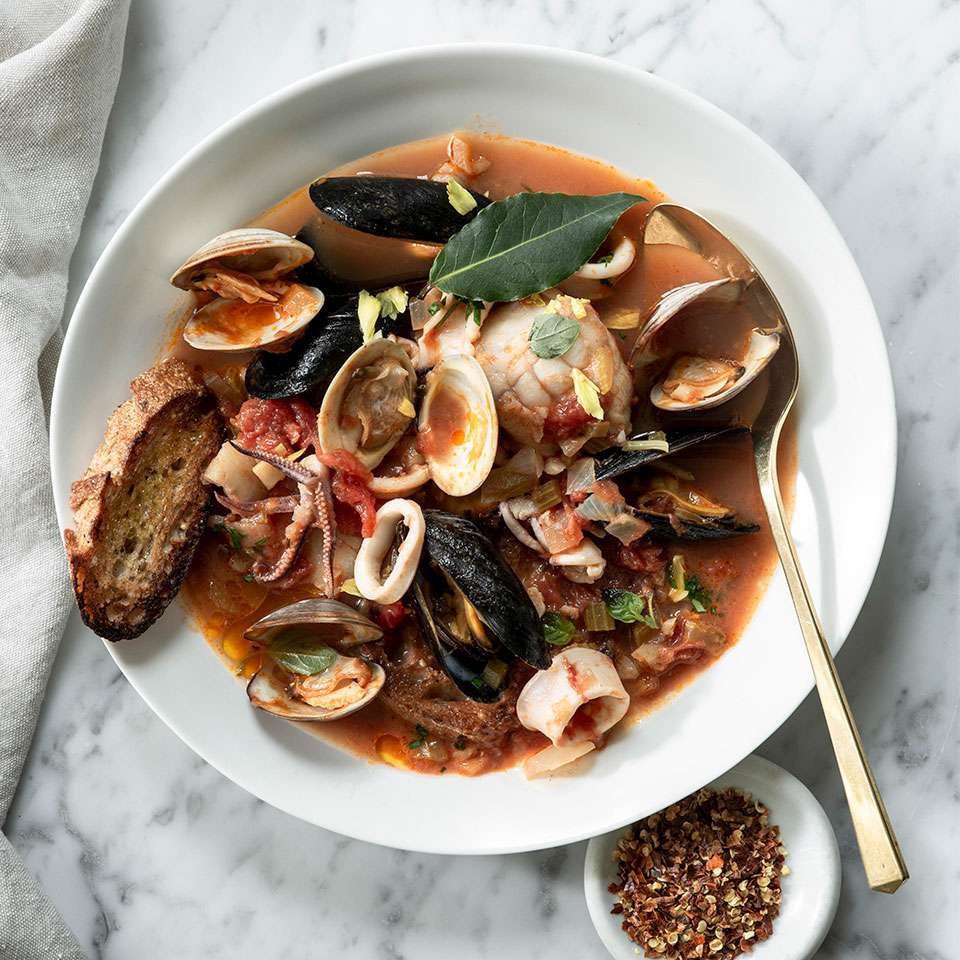 Traditional Feast of the Seven Fishes Menu for an Italian-Style Christmas Eve