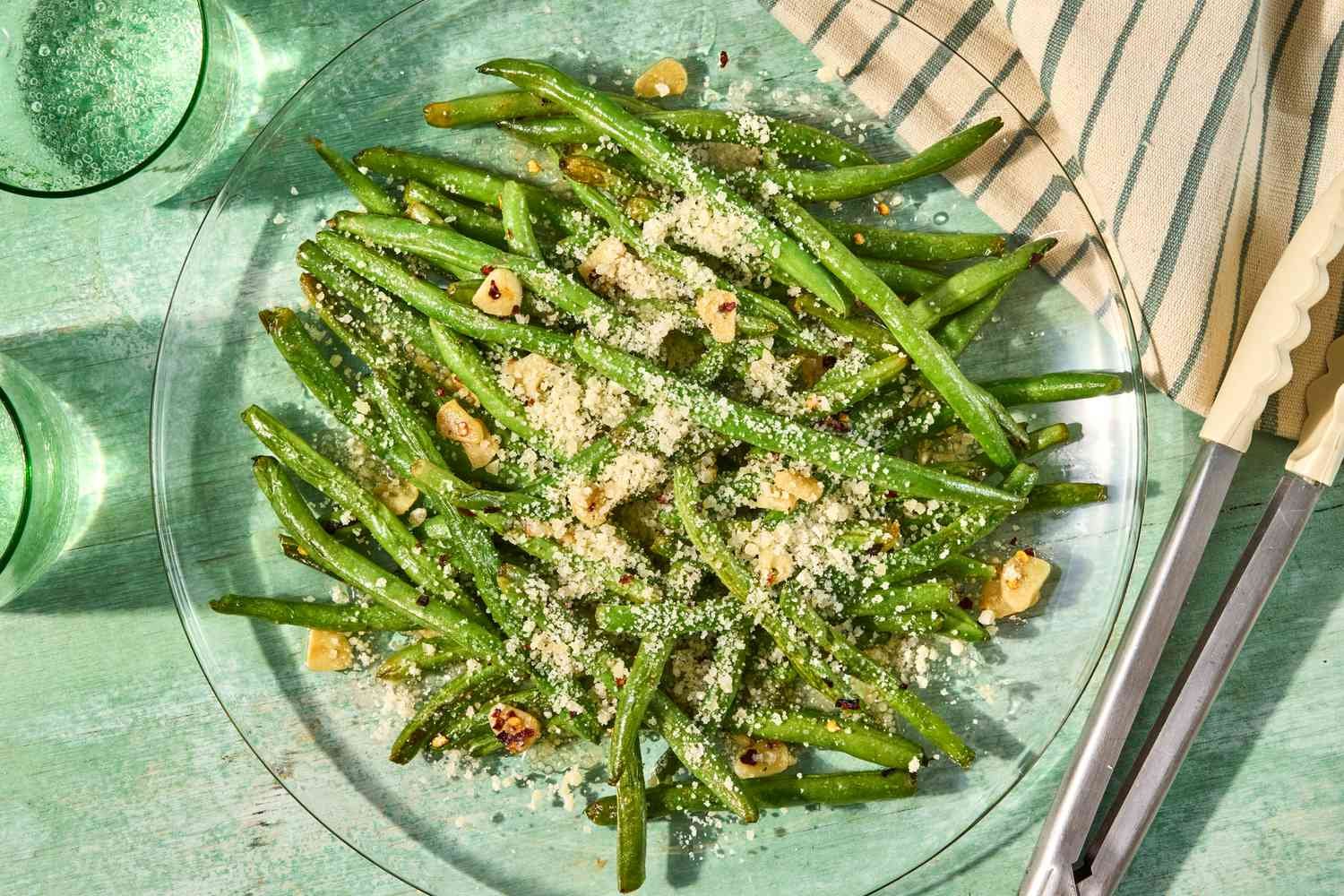 Garlic-Parmesan Green Beans