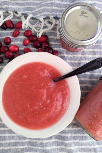 No Sugar Added Cranberry Applesauce