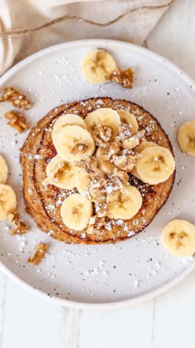 Cottage Cheese and Cinnamon Pancakes with Oats (gluten-free)