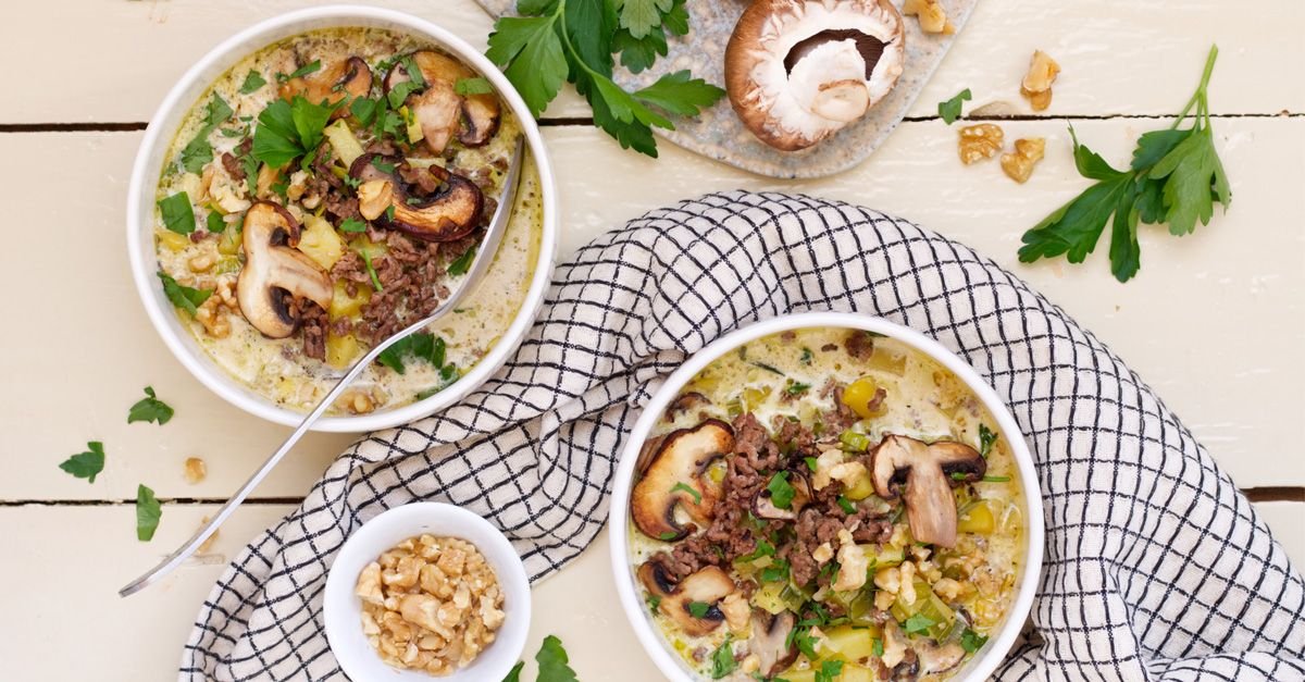 Kartoffel-Hack-Suppe mit Pilzen