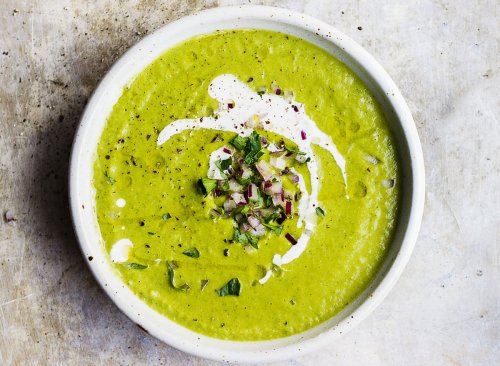 20 Cozy Broccoli Soup Recipes That Are Perfect for Weight Loss