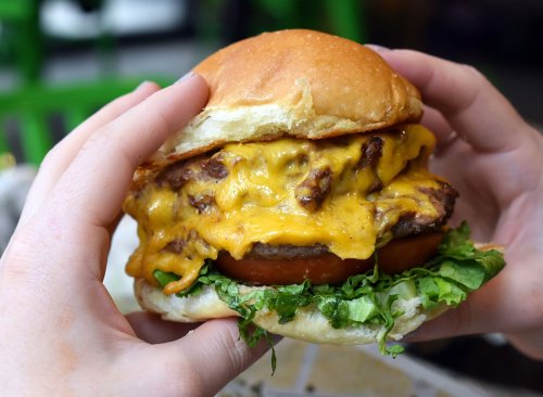 This Is the Fastest Growing Burger Chain In America, New Data Shows