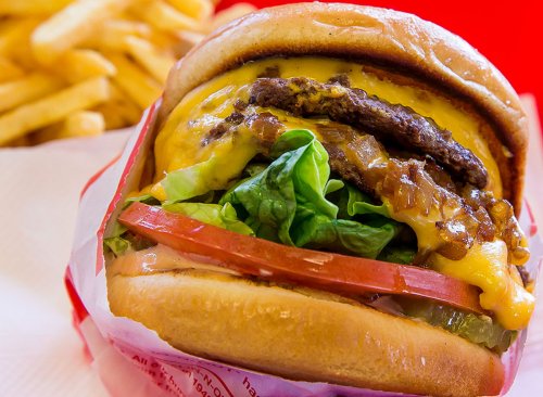 The #1 Burger To Order at Every Major Fast-Food Chain, According to ...