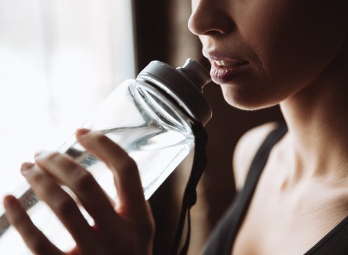 I Drank a Gallon of Water Every Day for a Month and Noticed 5 Life-changing Effects