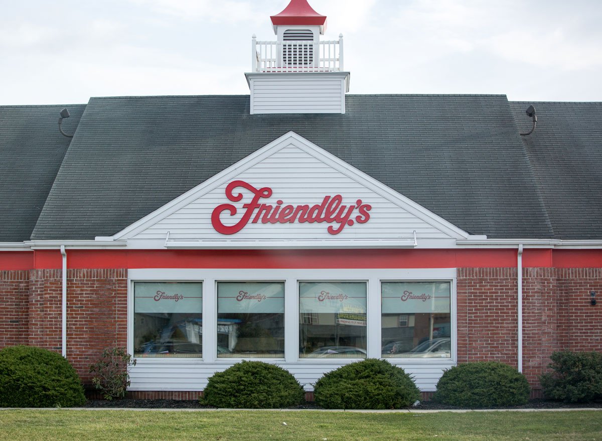This Old-School Family Restaurant Chain Filed for Bankruptcy