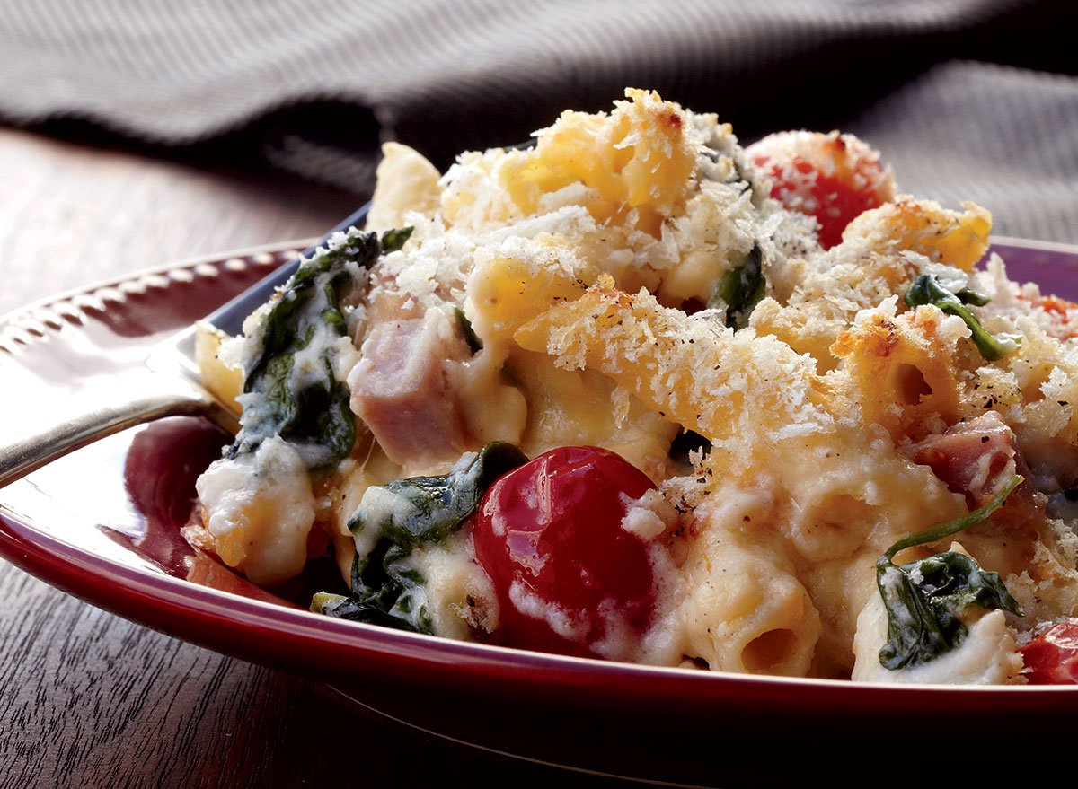 Mac and Cheese With Spinach, Ham, and Tomato Recipe