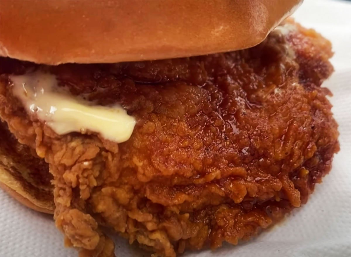 Everyone's Raving About This New Fast-Food Chicken Sandwich