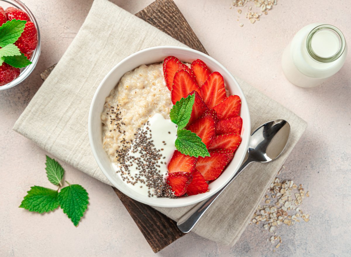5 Best Breakfast Foods to Shrink Visceral Fat, Say Dietitians