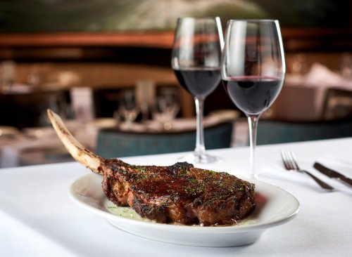 Ruth's Chris Steakhouse Is Closing One Of Its Most High-Profile Locations