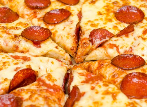 4 Once-Favorite Pizza Chains in America That Went Out of Business