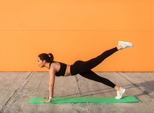 Want a Lean Body for Good? Adopt This Floor Workout ASAP, Trainer Says