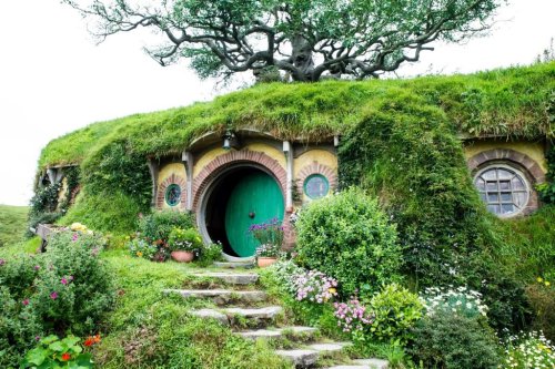 Travel like a Hobbit in New Zealand: Celebrating 15 years of Middle-Earth