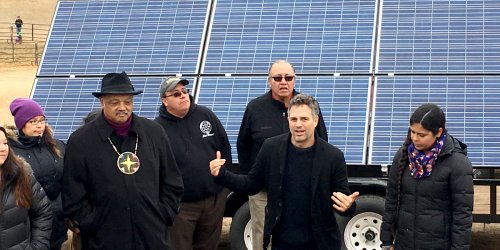 Mark Ruffalo Delivers Solar Panels to Camp Where Thousands Are Fighting the Dakota Access Pipeline
