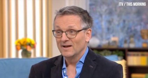 Health guru Dr Michael Mosley shares two easy morning exercises that will burn fat and help weight loss