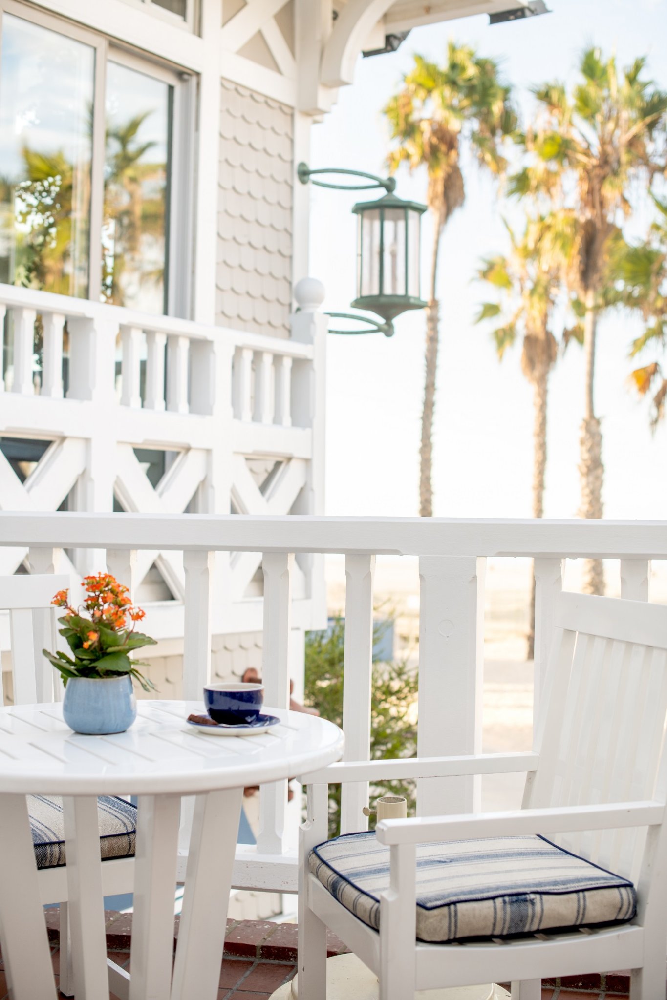 Shutters on the Beach was dreamed up with a simple goal in mind: for it to not feel like a hotel at all.