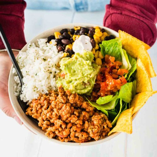 Mega leckere Mexikanische Reisbowl - Eine Prise Lecker