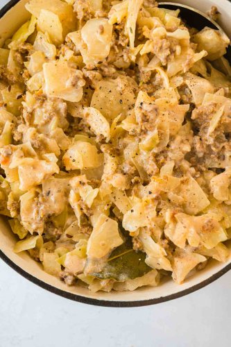Deftiger Weißkohl-Eintopf mit Hack - vegan - Eine Prise Lecker
