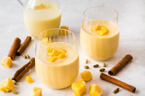 Köstlich erfrischendes Mango Lassi - vegan