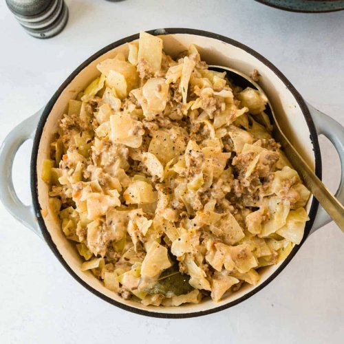 Deftiger Weißkohl-Eintopf mit Hack - vegan - Eine Prise Lecker