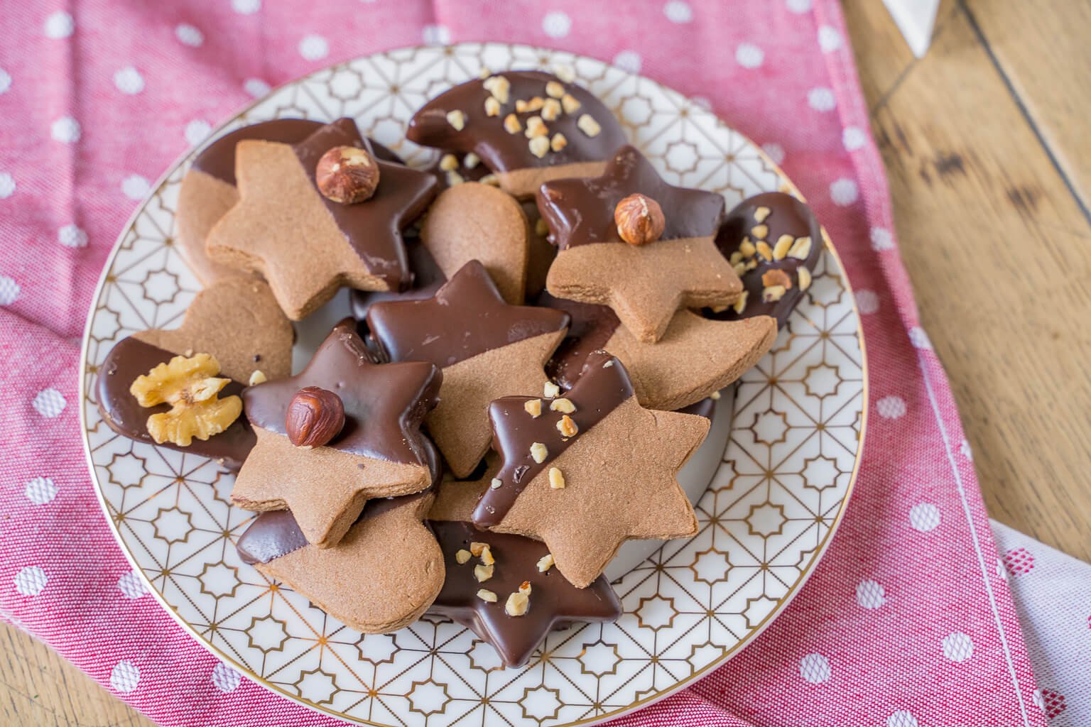 Köstliche Nougat Plätzchen zum Ausstechen und Verzieren
