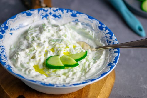 Tzatziki Rezept – original griechisch, cremig & einfach selbst gemacht