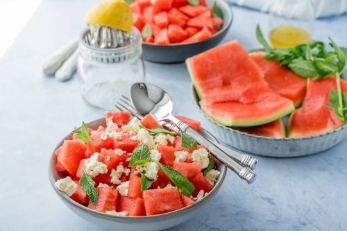 Wassermelonen Feta Salat mit Minze - erfrischender Sommersalat - Einfach Malene