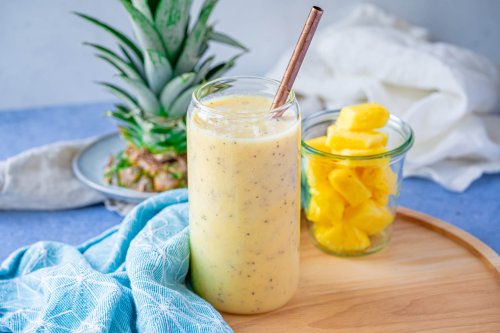 Ananas Smoothie mit Banane und Kokos – mega lecker