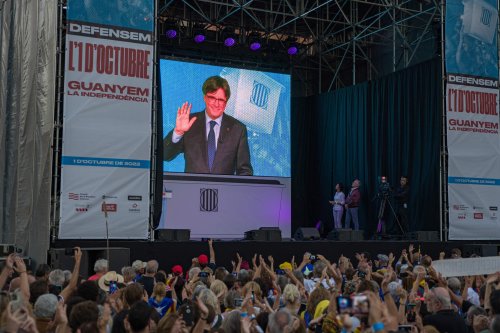 Puigdemont entra en campaña por la consulta interna de Junts y apuesta por salir del Govern