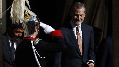 Felipe VI inaugura la legislatura que le obligar&aacute; a amnistiar a los golpistas que denunci&oacute; el 3-O