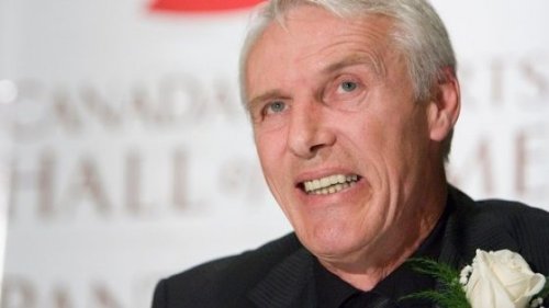 Islanders great Mike Bossy dies at 65
