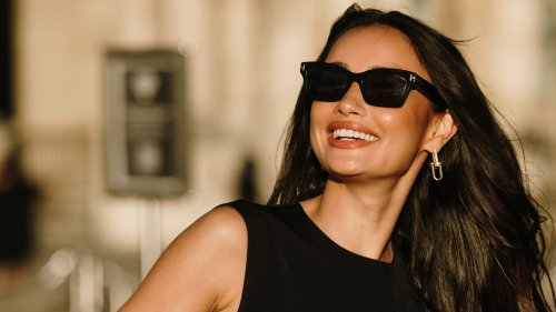 Gibt’s in 4 Farben: Dieses H&M-Top sieht nach Luxus aus, kostet aber überraschend wenig
