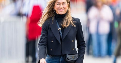 Jennifer Aniston: Ihre Trend-Jeans ist perfekt für Frauen ab 50