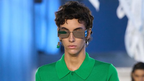 Trend-Look: So androgyn sehen Kurzhaarfrisuren im Frühling 2025 aus