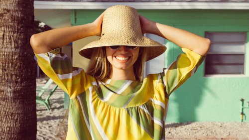 Dieses sommerliche Accessoire lässt jeden Look nach Urlaub aussehen