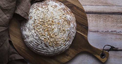 Low-Carb-Rezept: Dieses Haferflocken-Quark-Brot ist absolut köstlich!