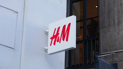 Diese Trendschuhe von H&M passen im Sommer 2025 sowohl zu Kleidern als auch zu Jeans