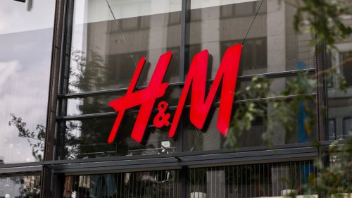 Das wichtigste Trend-Kleid im Sommer 2025? Ganz klar, dieses Boho-Dress von H&M!