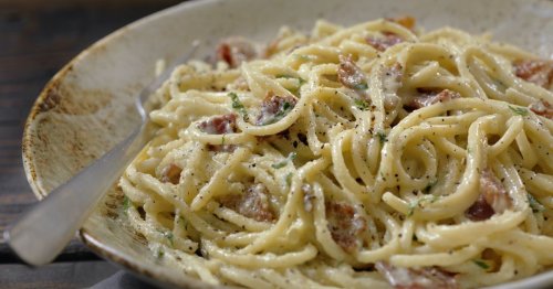 Rezept für Spaghetti Carbonara ohne Sahne: Dieses leckere Pasta-Rezept ist in 10 Minuten fertig