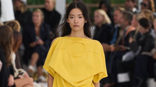 Jacke wie Hose: Der Modetrend „Abstract Styling“ spielt mit dem Konzept von Kleidung