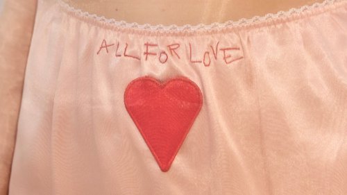 Juni 2025: Flirt, Nähe, Neuanfang? Das Liebes-Horoskop für alle Sternzeichen