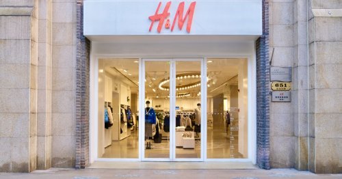 Sommer 2023: Das Trend-Kleid von H&M sieht aus wie aus einer Boutique