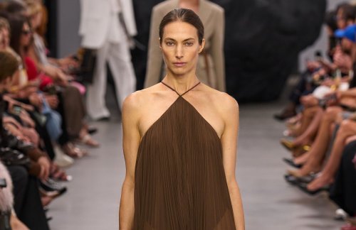 15 silhouettes qui vous feront adopter le marron cet été