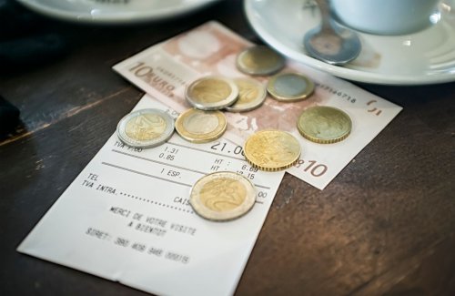 Anti-inflation : 1000 cartes de restaurants passent à -50% en France