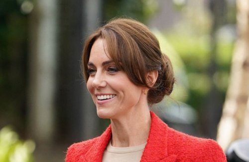 Visite d’un centre pour enfants : Kate Middleton apparaît rayonnante