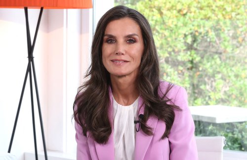 Letizia d’Espagne fait sensation dans une robe Zara à moins de 50 euros