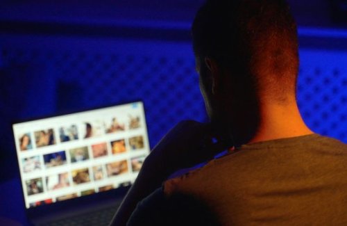 Pornographie : comment la Suède lutte contre l’achat des actes sexuels en ligne