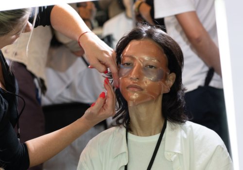 Fashion Week : comment les mannequins prennent soin de leur peau ?