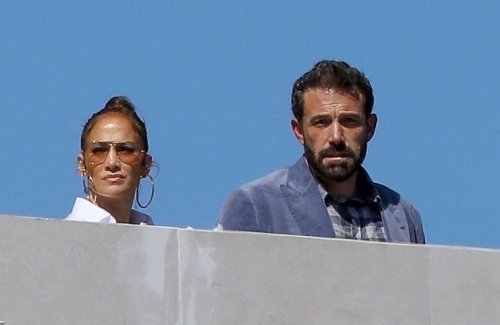 Jennifer Lopez et Ben Affleck visitent une villa : un déménagement en vue ?